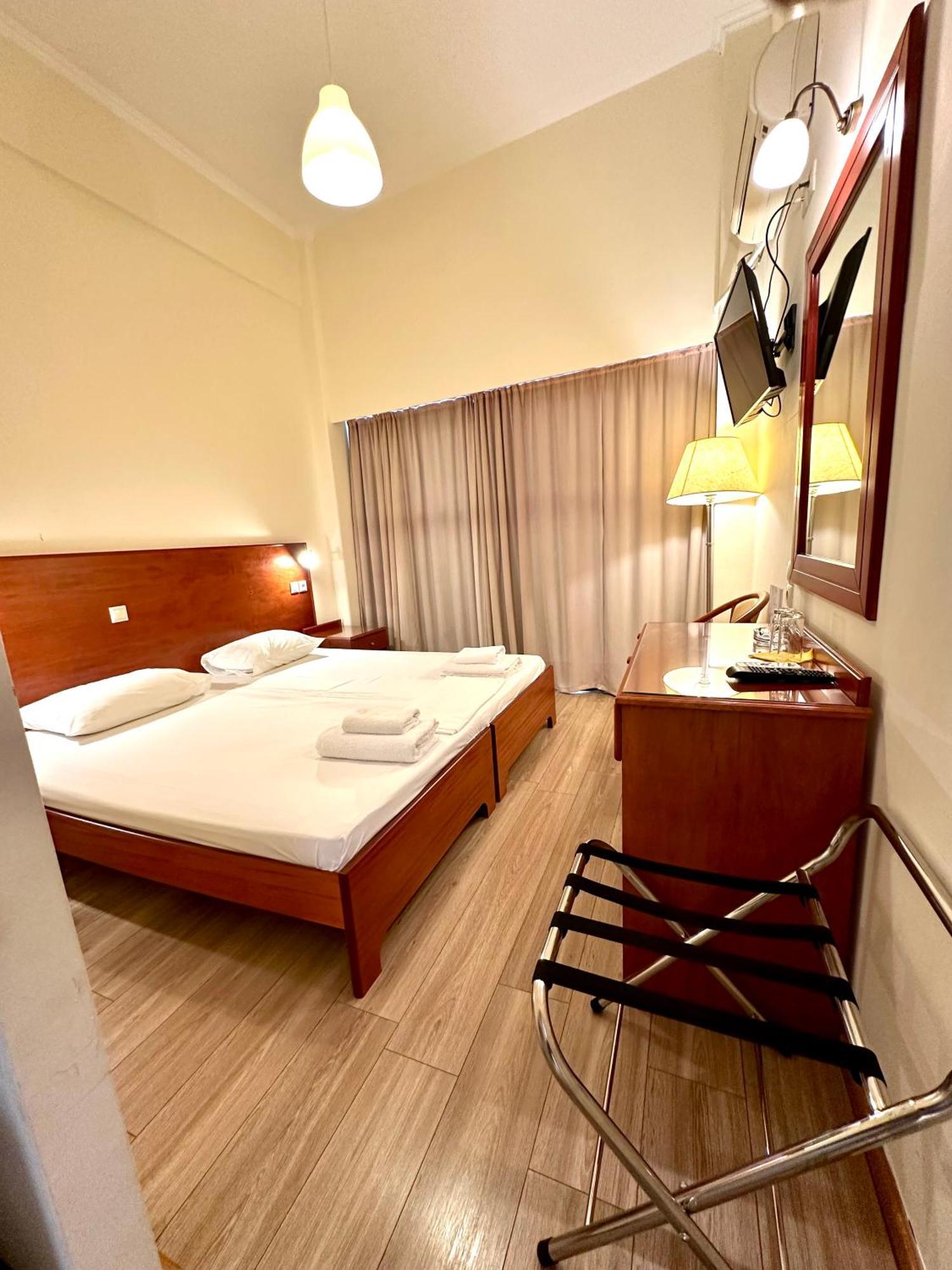 Hotel Akti Loutráki Habitación foto